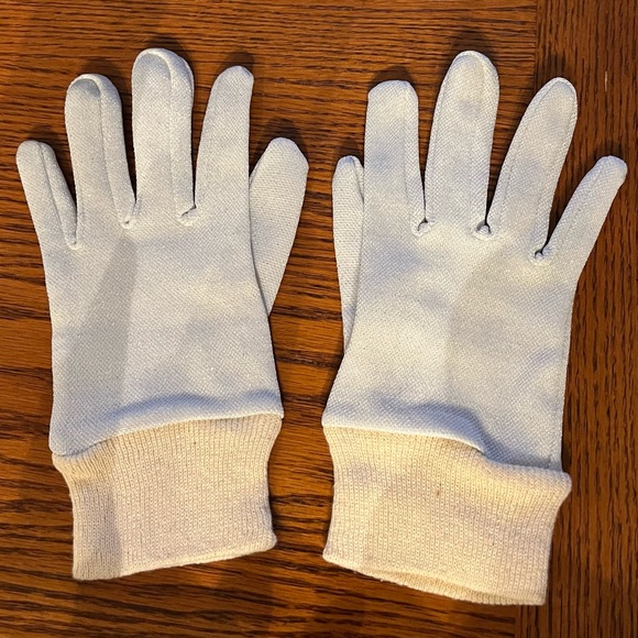 Women’s Thermal Glove Liners Metallic/Poly/Nylon/Cotton Winter Outdoor White - Picture 1 of 3